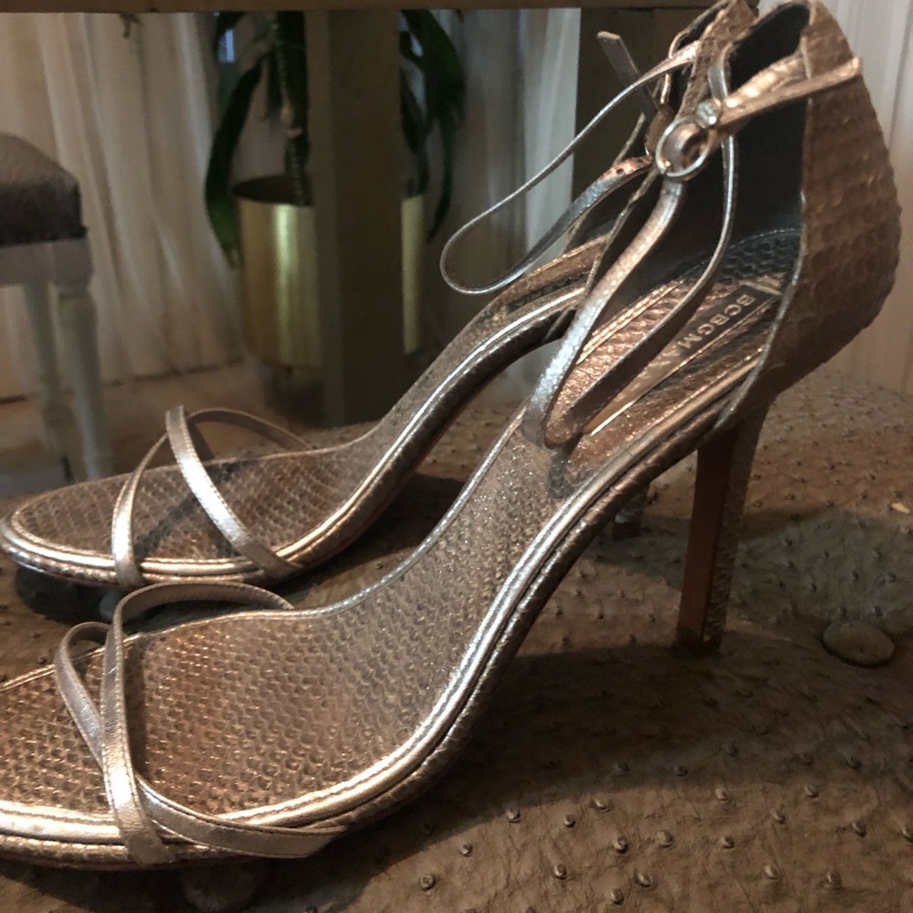 BCBG Max Azria silver strappy sandals Sz 10
